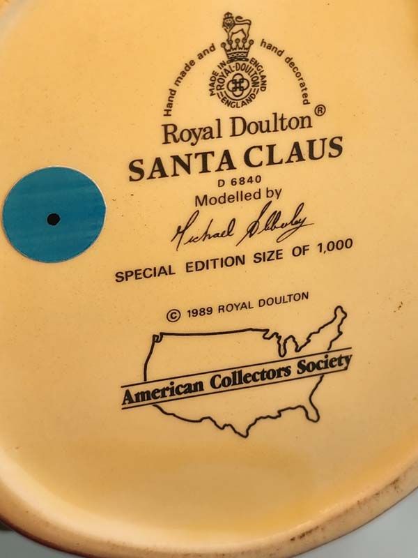 Character Jugs: Santa Claus D6840 - Royal Doulton Character Jug