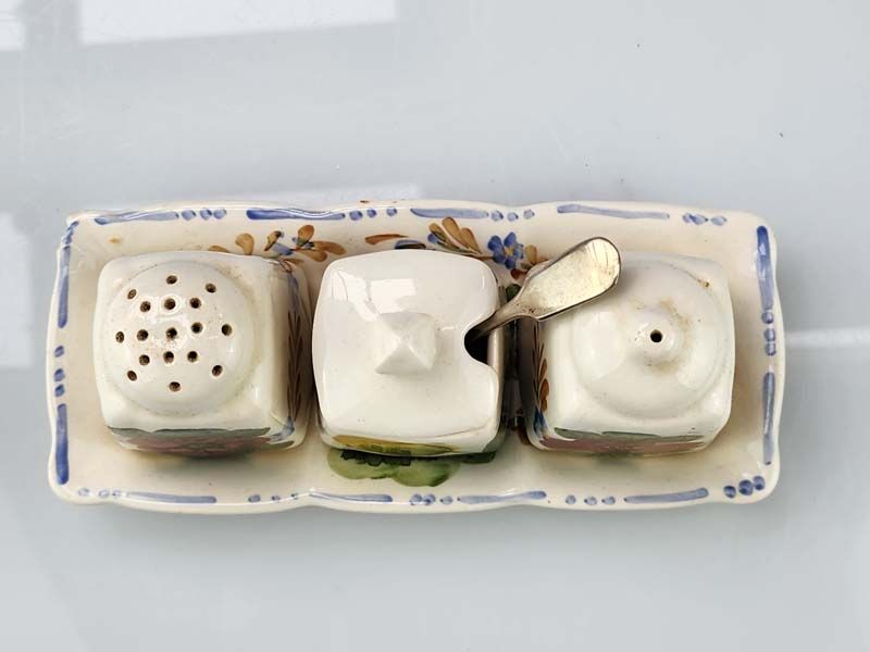 China & Ceramics: Simpsons - Belle Fiore condiments