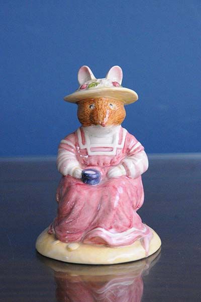 China & Ceramics: Mrs. Saltapple - Royal Doulton