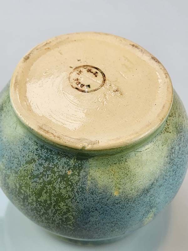 NZ Pottery: Ambrico green/blue vase