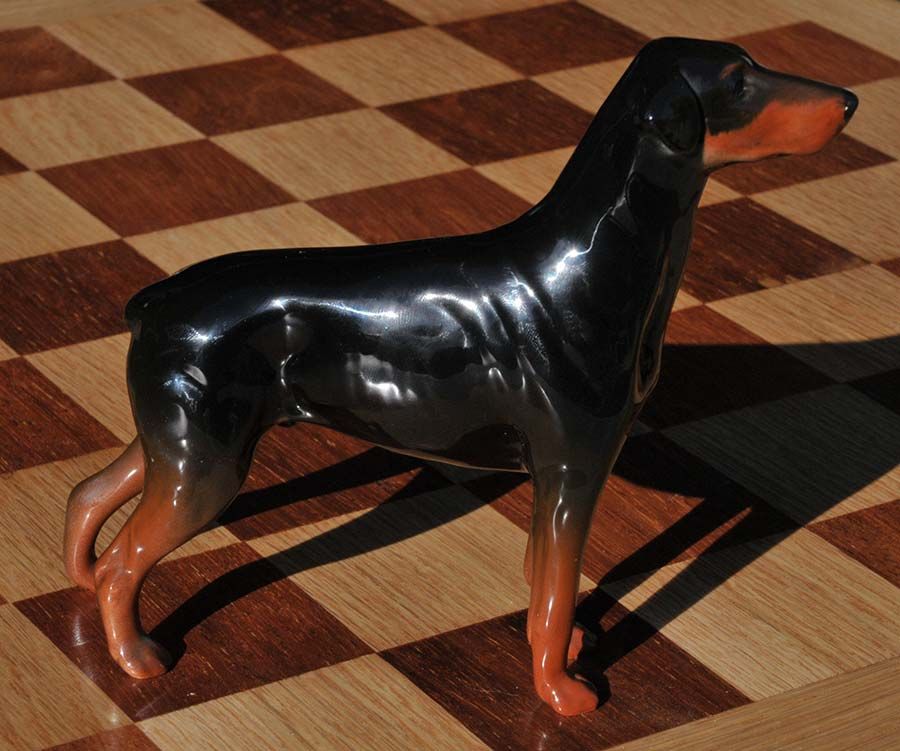 Beswick: Beswick - Doberman Pinscher