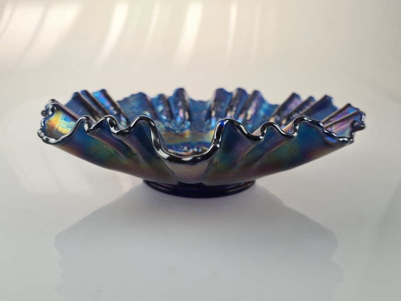 Glass: Carnival Glass Bowl Persian Medallion