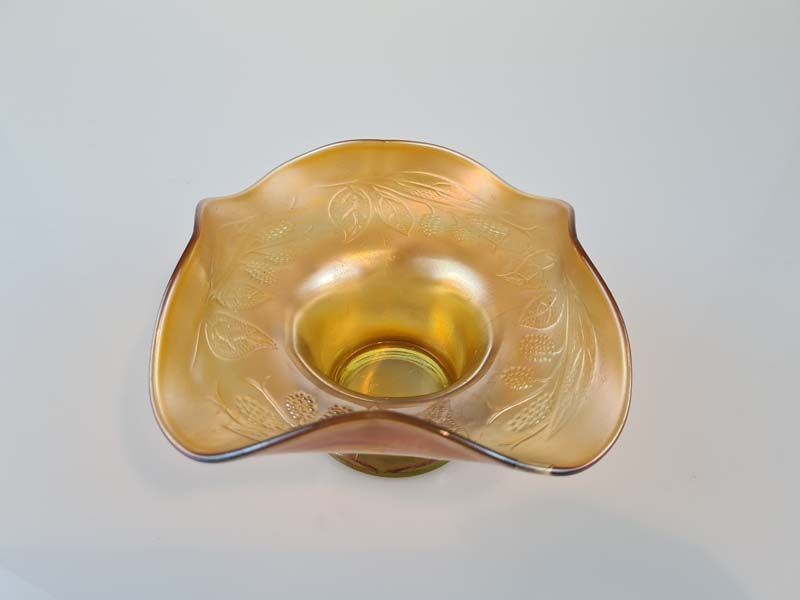 Carnival Glass: Carnival Glass Holly Hat