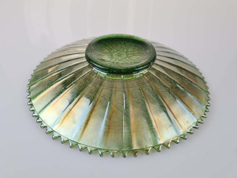 Carnival Glass: Carnival Glass Plate Hearts And Flowers