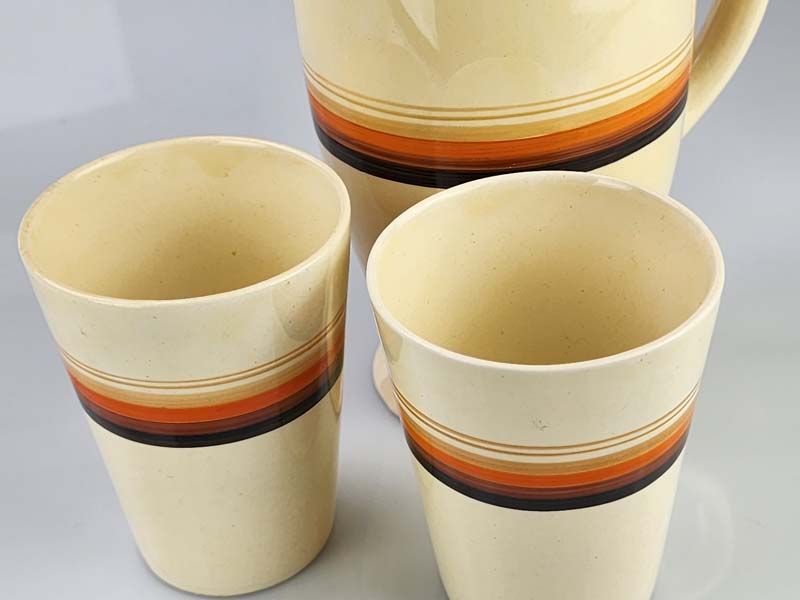 China & Ceramics: Clarice Cliff - Bizarre Liberty Stripe