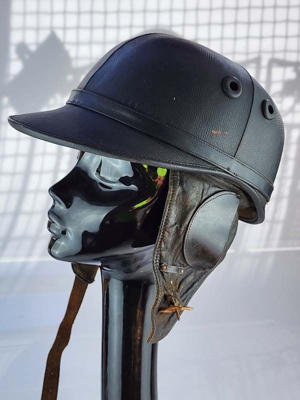 Vintage & Retro: The Corker Crash Helmet