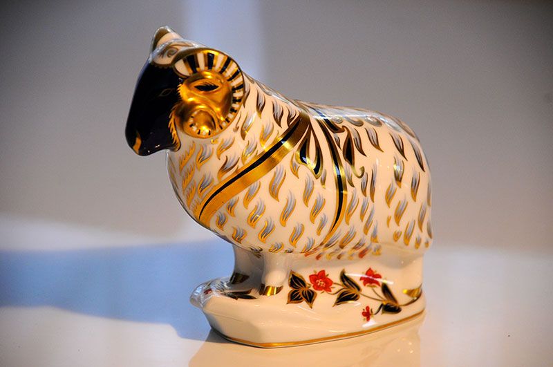 Royal Crown Derby: Royal Crown Derby -Ram