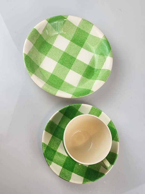 Crown Lynn: Crown Lynn Green Tartan Gingham