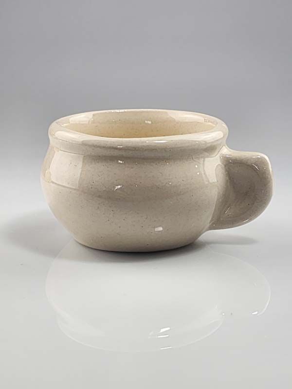 NZ Pottery: Rare Crown Lynn Miniature Mugs