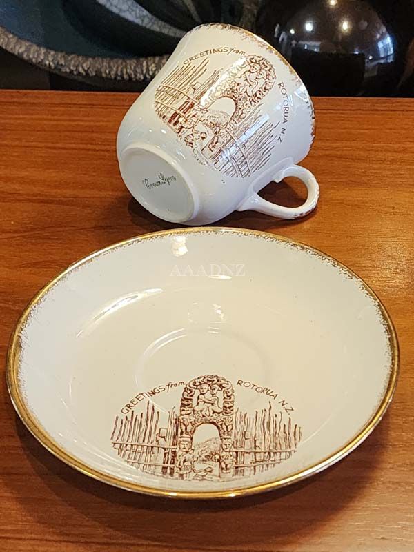 Crown Lynn: Crown Lynn - Rotorua Souvenir Cup & Saucer