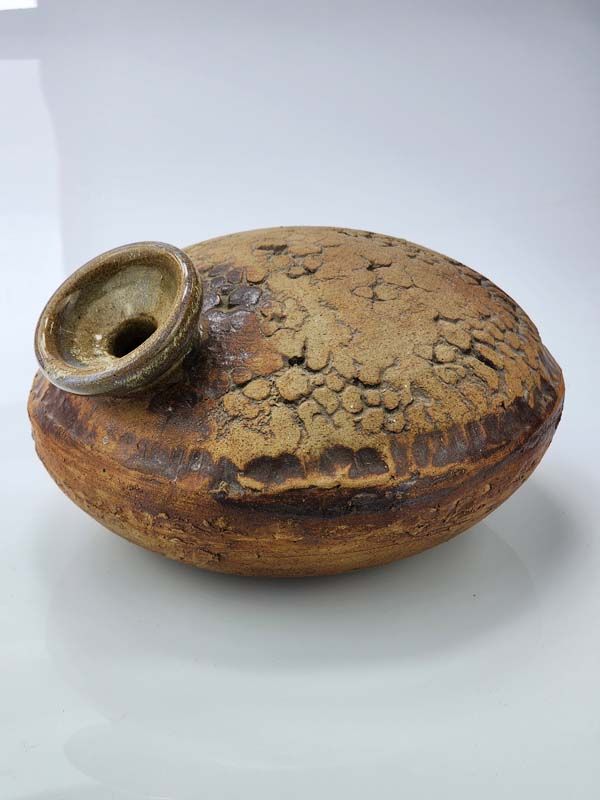 Doreen Blumhardt squat jug