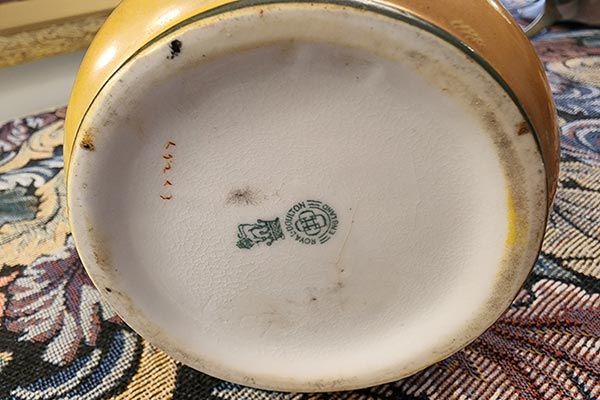 China & Ceramics: Shakespeare Vase - Royal Doulton