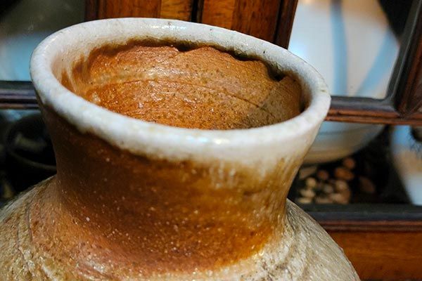 NZ Pottery: Estelle Martin Pottery Vase