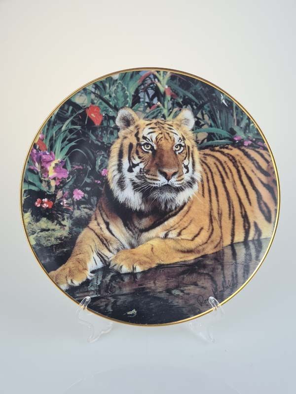 China & Ceramics: Franklin Mint Collectable Plate - Tiger In Paradise