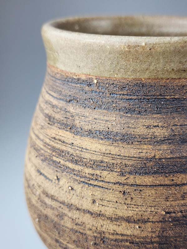 - Signed studio pottery: Frederika Ernsten - Vase
