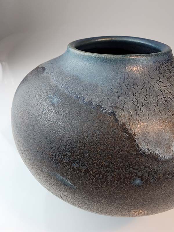- Signed studio pottery: Frederika Ernsten - Vase