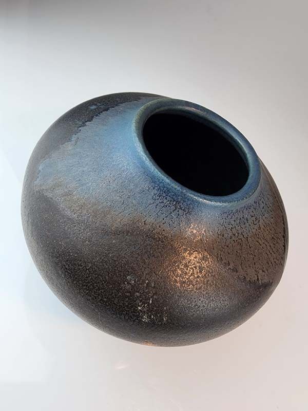 - Signed studio pottery: Frederika Ernsten - Vase