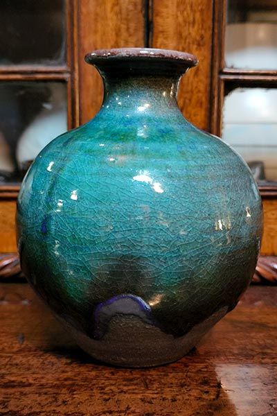 NZ Pottery: Graeme Storm Pottery Vase