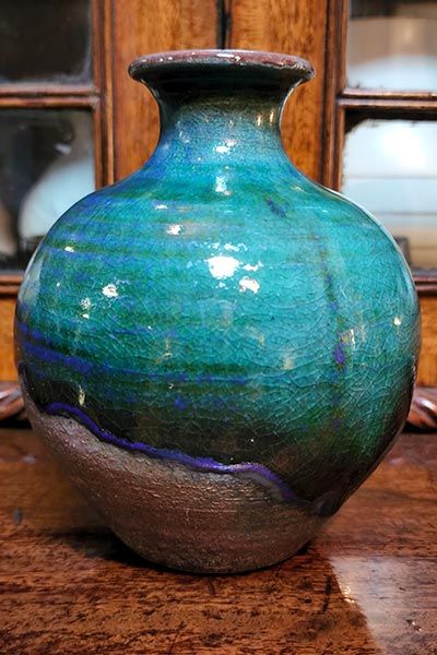 NZ Pottery: Graeme Storm Pottery Vase