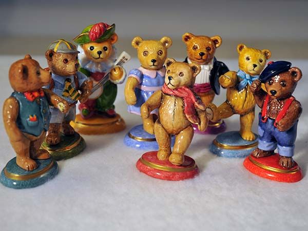China & Ceramics: Halcyon Days Enamels Teddy Bears
