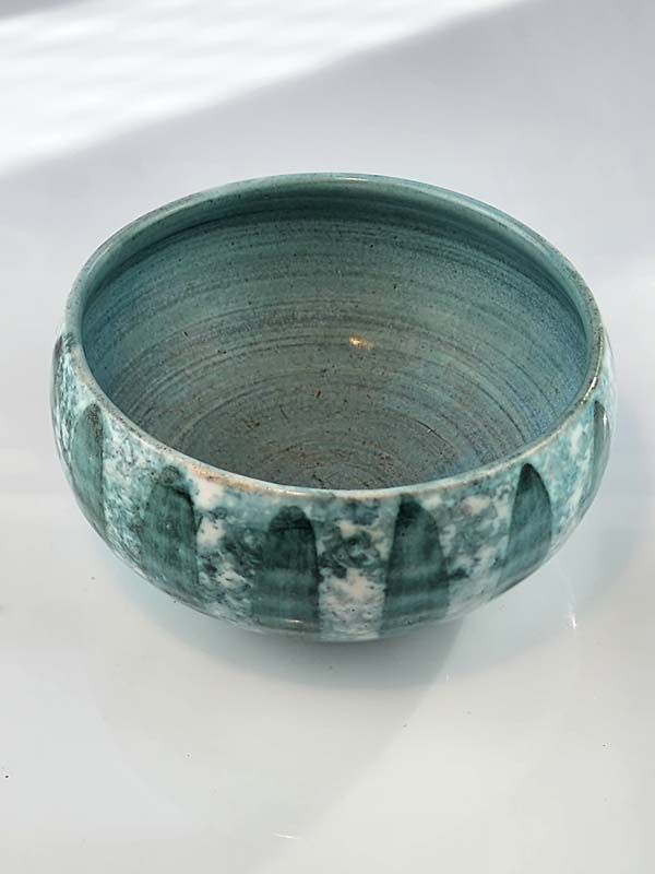 NZ Pottery: Hanmer pottery bowl