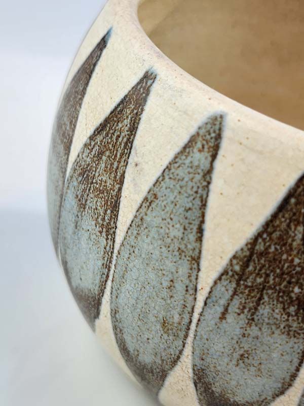 Hanmer pottery: Hanmer pottery bowl