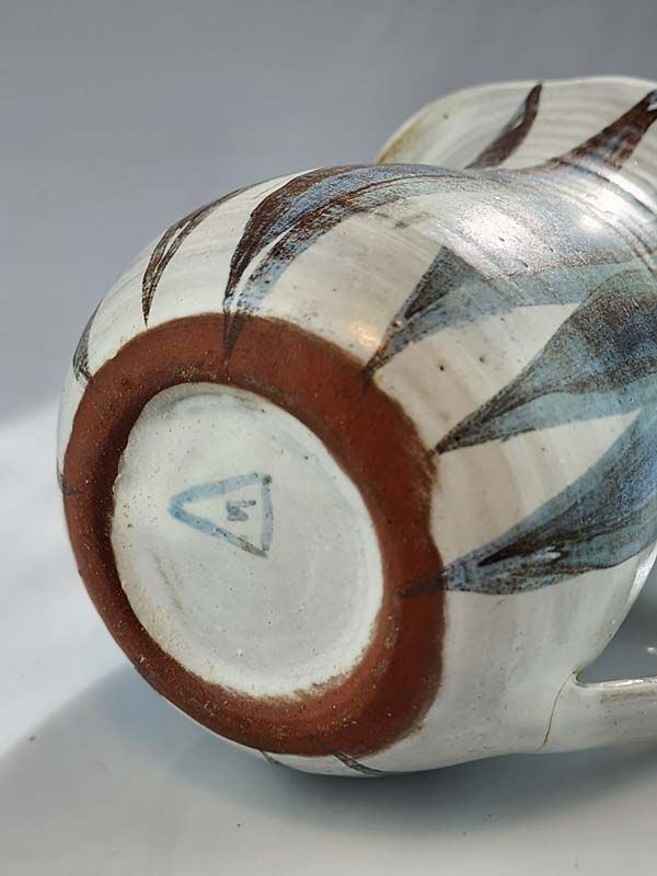 Hanmer pottery: Hanmer pottery jug