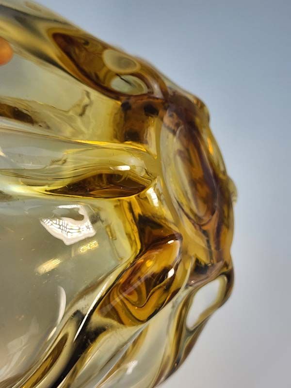 Glass: Iwatsu Hineri Glass bowl - amber