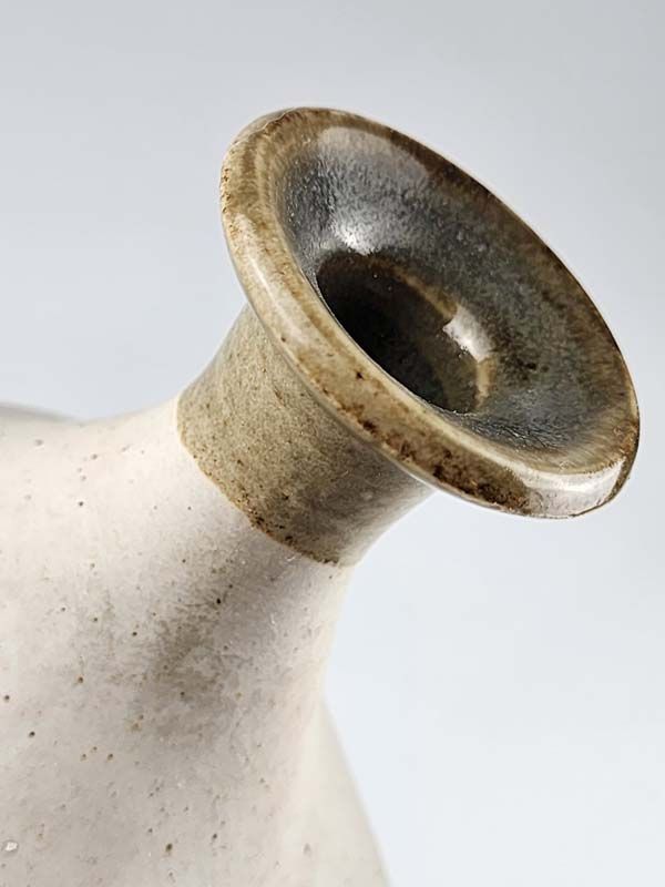 NZ Pottery: Jack Laird - pottery bottle