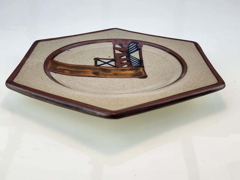 - Other pottery: John Crawford - Art Plate