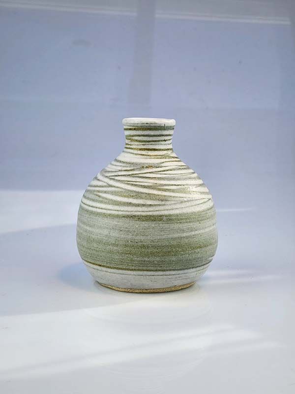 NZ Pottery: John Lawrence - Vase