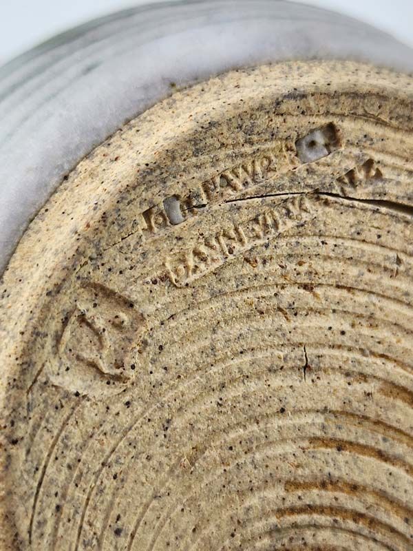 NZ Pottery: John Lawrence - Vase