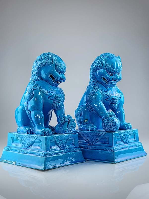 Asian items: Large Blue Chinese Foo Dogs