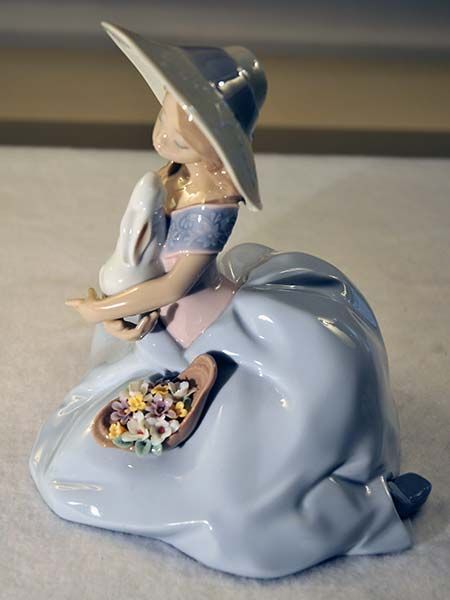 Lladro: Lladro - Bunny Kisses