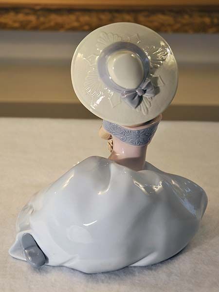 Lladro: Lladro - Bunny Kisses