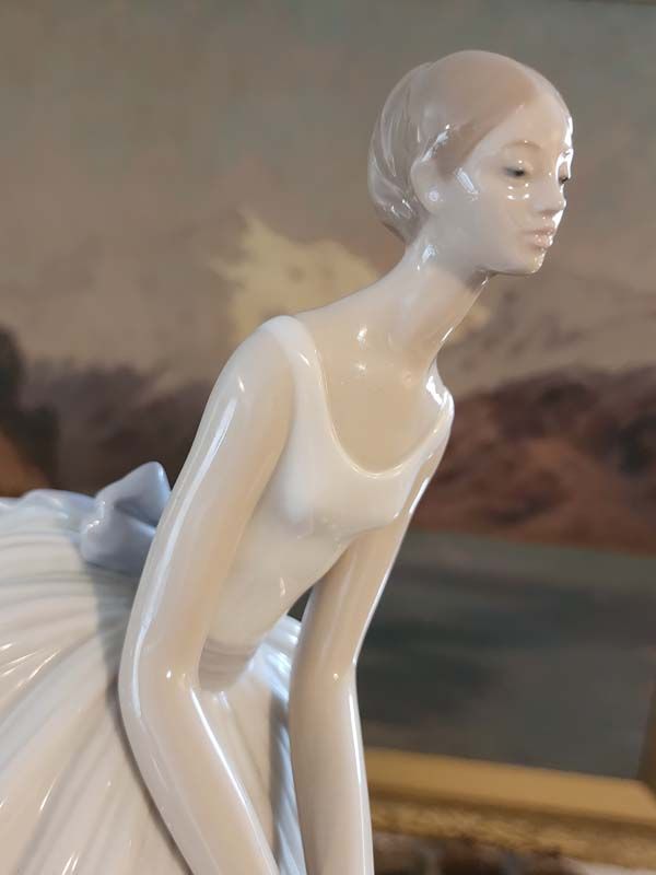Lladro: Lladro - Refinement Ballet Woman