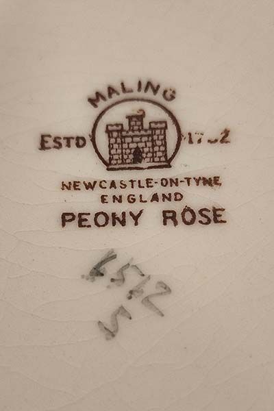 - Other: Maling Peony Pose - Pink