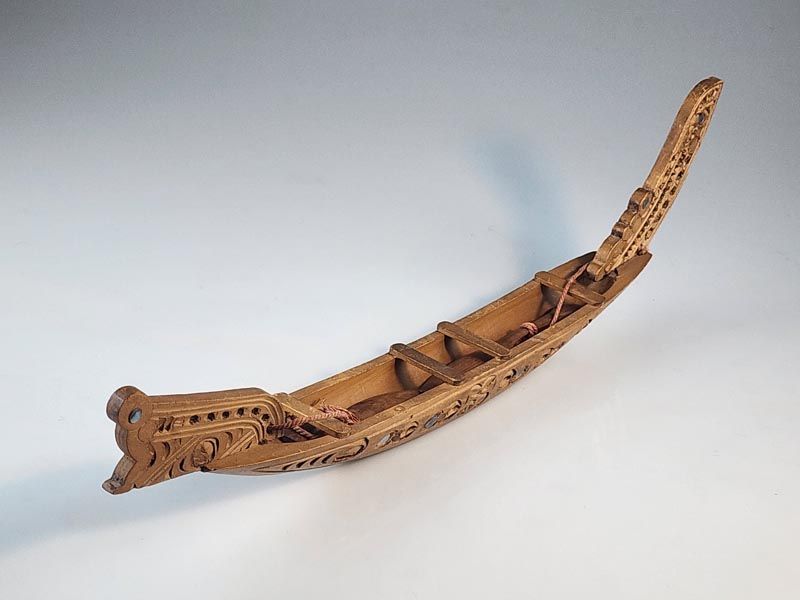 Vintage & Retro: NZ Souvenir Maori waka