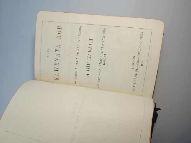 New Zealand books: Maori Bible 1912