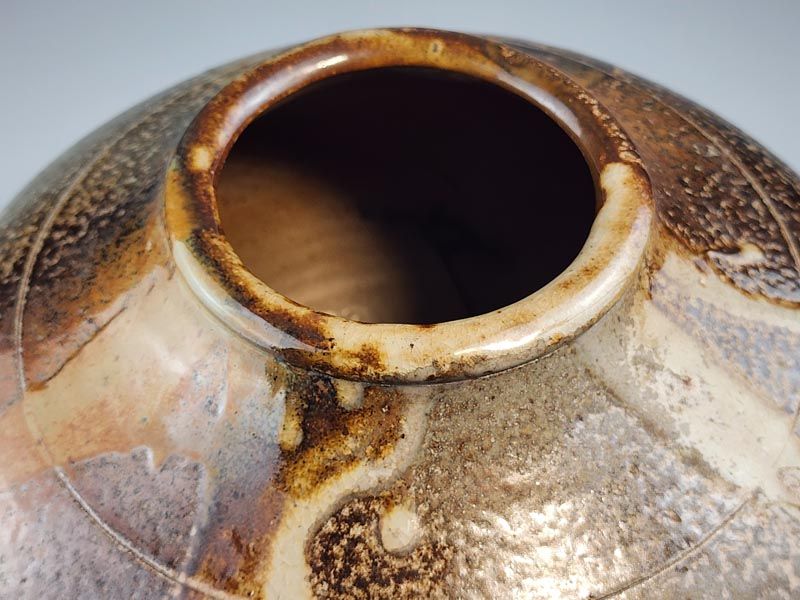 - Signed studio pottery: Mike O'Donnell Large Vase