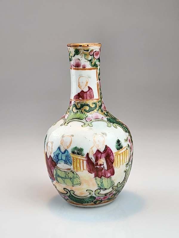 Famille Rose Miniature Bottle