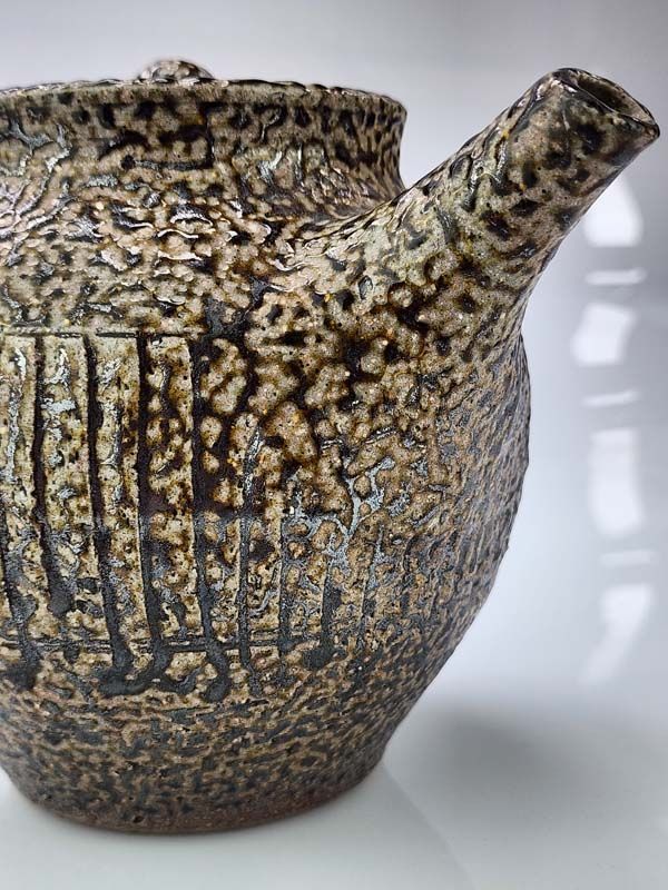 - Signed studio pottery: Mirek Smisek - Teapot