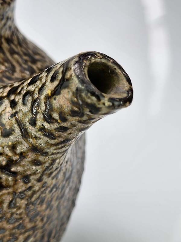 - Signed studio pottery: Mirek Smisek - Teapot