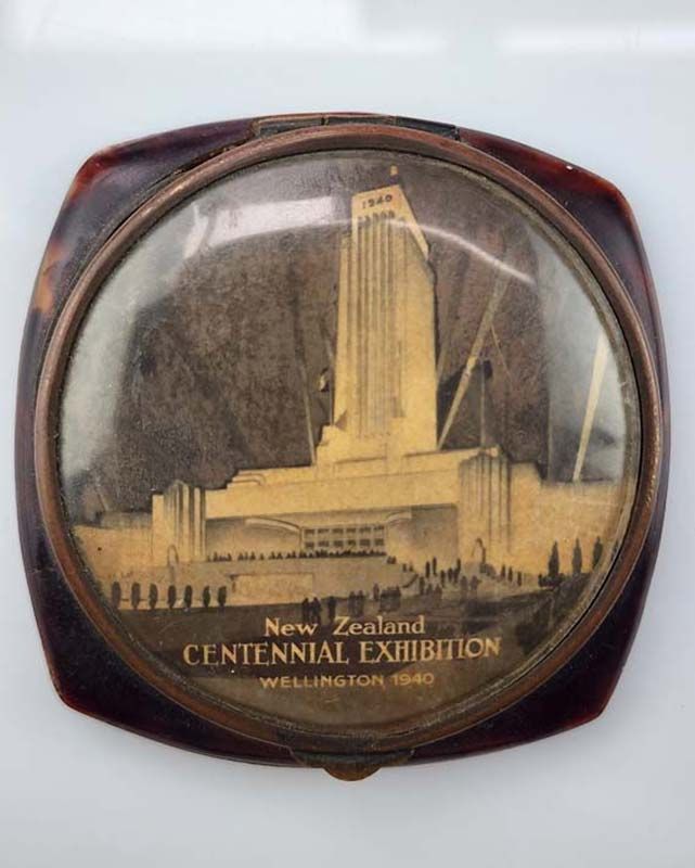 Wellington Centennial Exhibition 1940 - Powder Compact