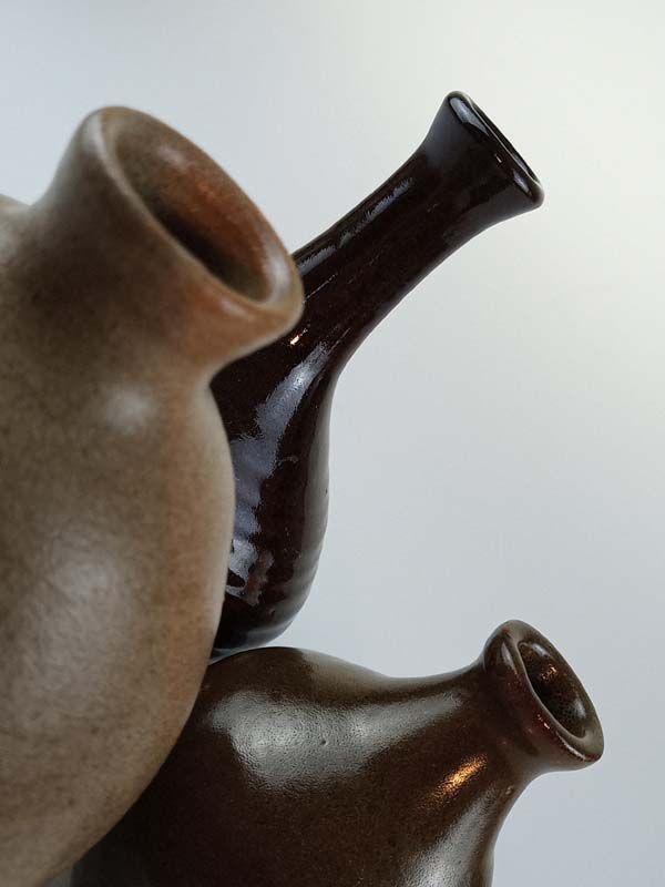 NZ Pottery: Pottery Vases - Honey Pot Gallery