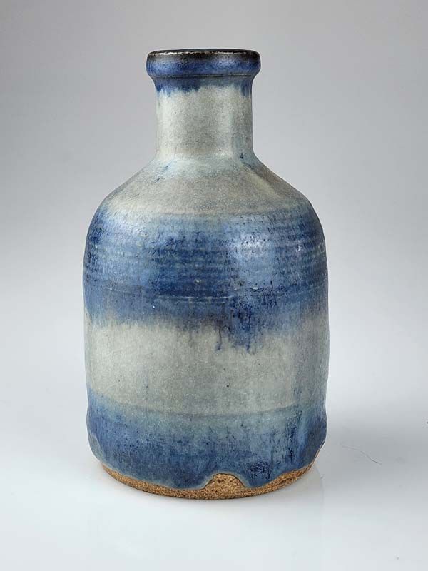 NZ Pottery: Pauline Marshall pottery bottle