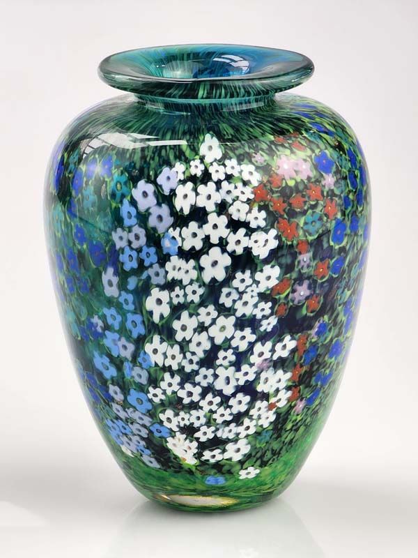 Glass: Peter Raos Lily Glass Paperweight