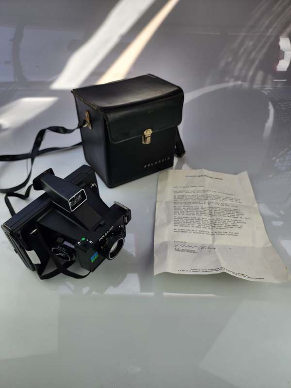 Vintage & Retro: Polaroid EE66 camera