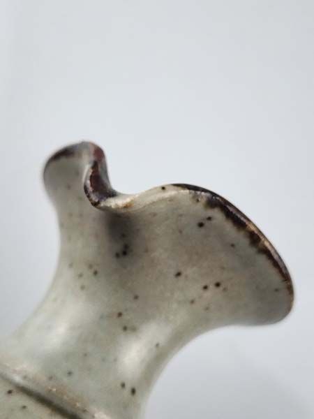 - Signed studio pottery: Royce McGlashen - Oil Jug