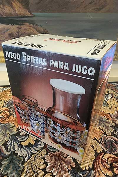 Vintage & Retro: 5 Piece Juice Set